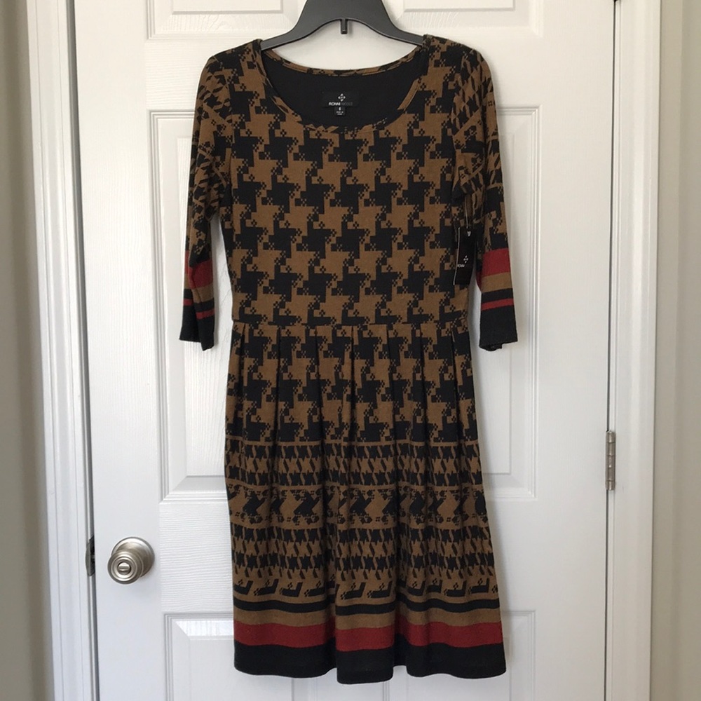 Ronni Nicole Dress